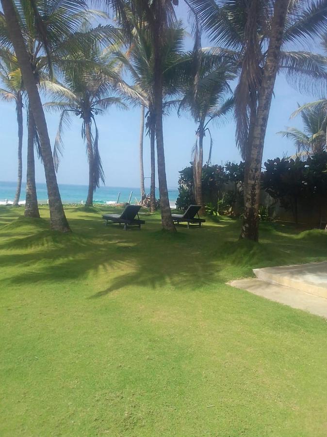 The Beach House Ambalangoda  Buitenkant foto